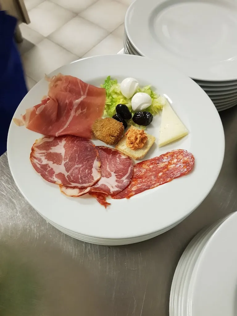 Menu_I Pirari ristorante pizzeria_Badolato_image_2