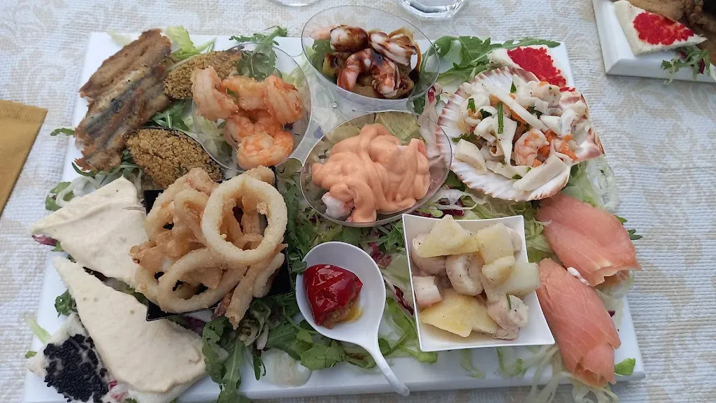 Il Re dell'aperitivo_Badolato_slider_image_3