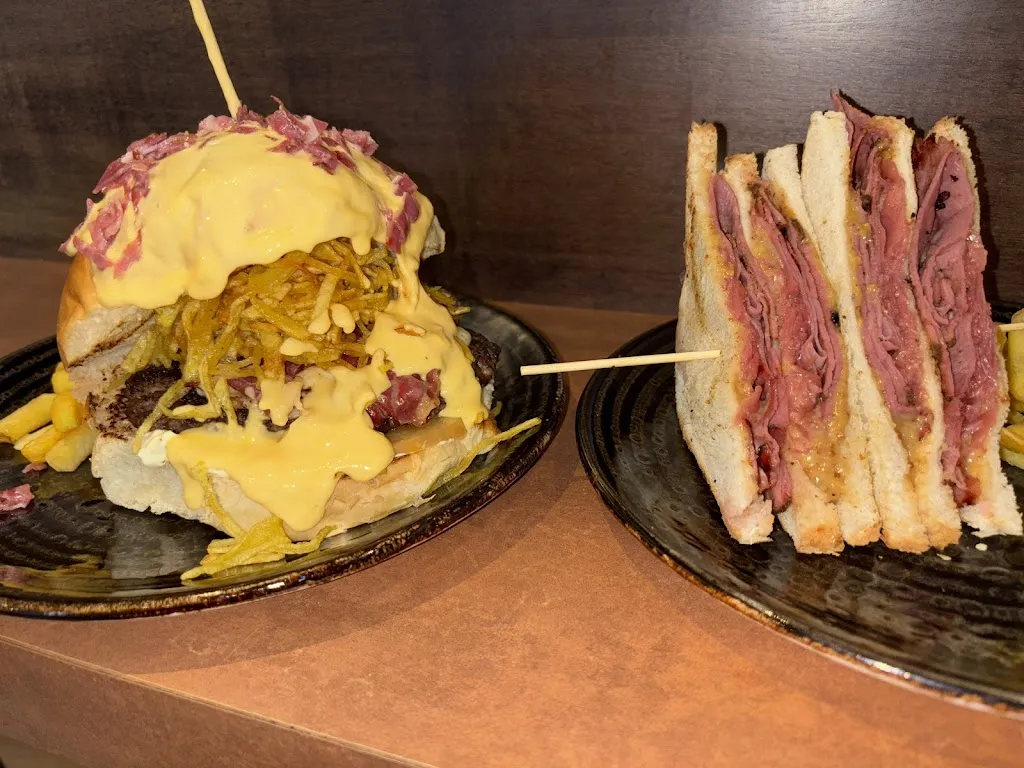 Luca Aló_CicciBurger_Arcavacata_review