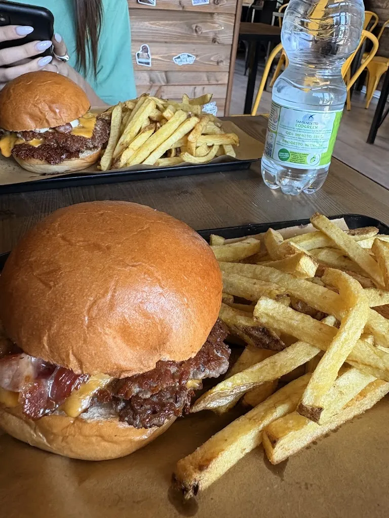 Rb16_SMASH HOUSE®_Arcavacata_review