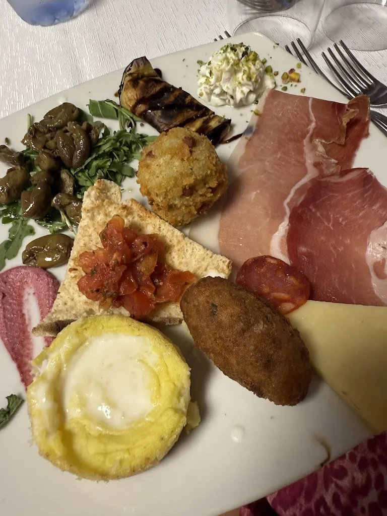 Denise Zicarelli_Pizzeria Il Tufo_Arcavacata_review