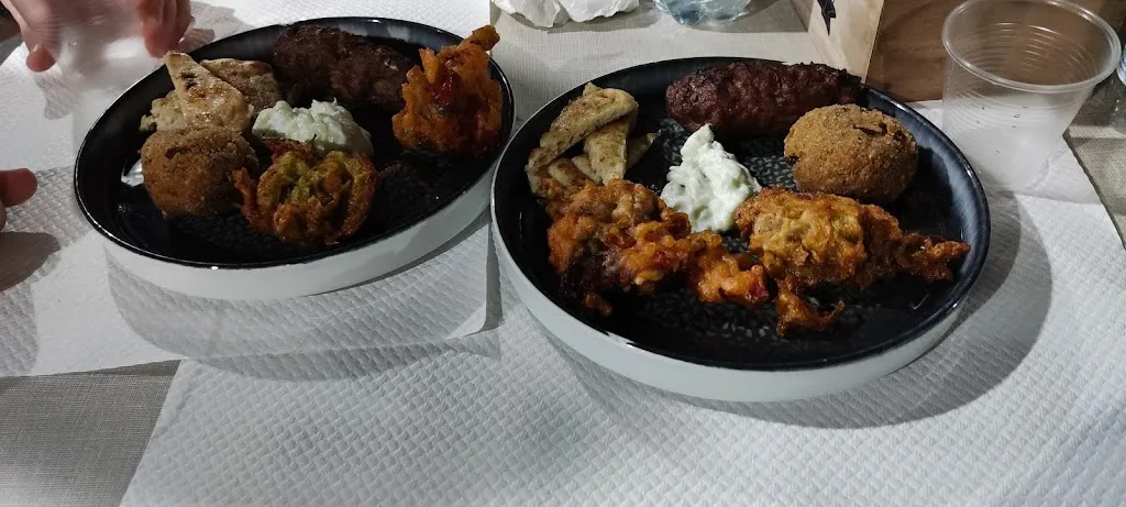 Angelos - Theodoros Papadopoulos_Odysseas Ghyros_Arcavacata_review