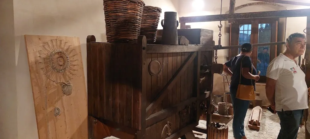 Giuseppe Vilardi_Porta del Parco di Bagaladi_Bagaladi_review