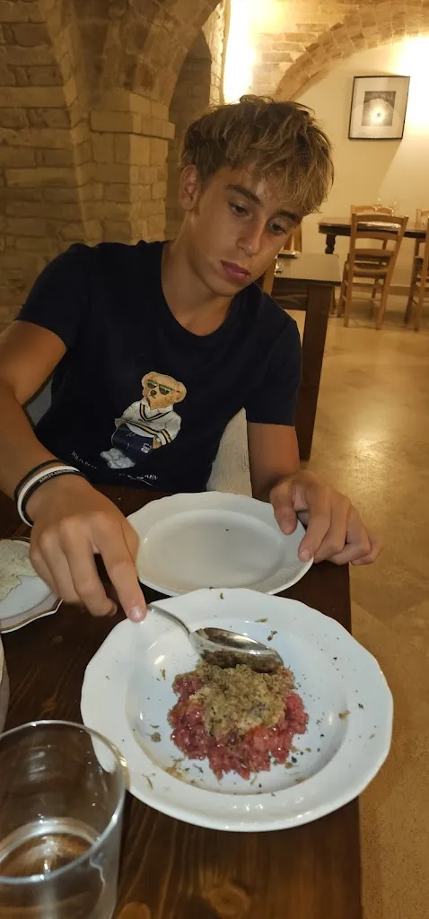 Roby2011 Bernardini_Osteria Pchior_Colonnella_review