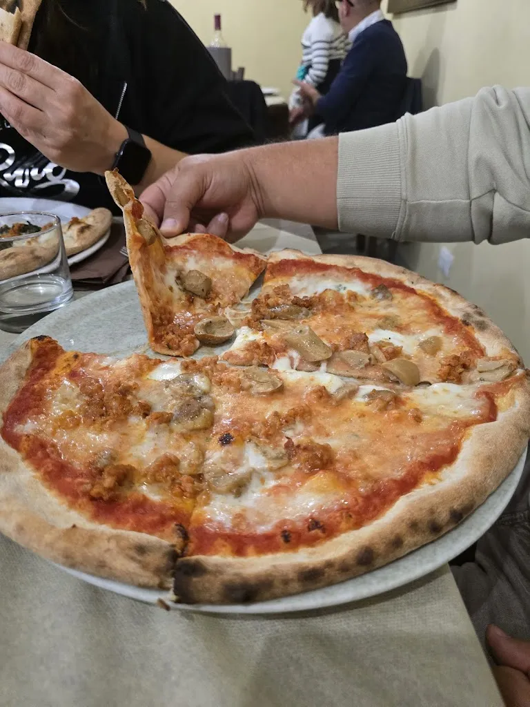 Menu_Ristorante pizzeria sala ricevimenti La Nuova Hostaria_Belsito_image_3