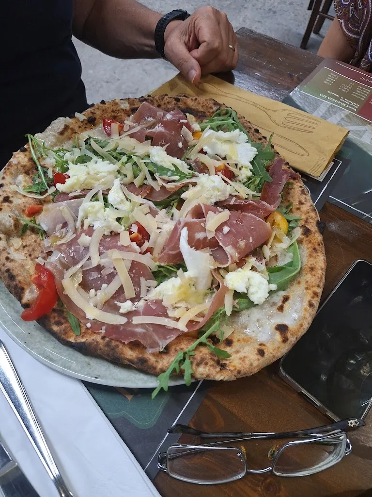 Pakopi 84_Ristorante pizzeria sala ricevimenti La Nuova Hostaria_Belsito_review