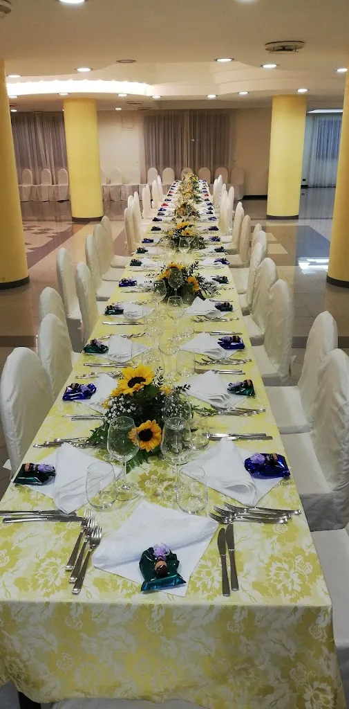 Ristorante pizzeria sala ricevimenti La Nuova Hostaria restaurant in Belsito