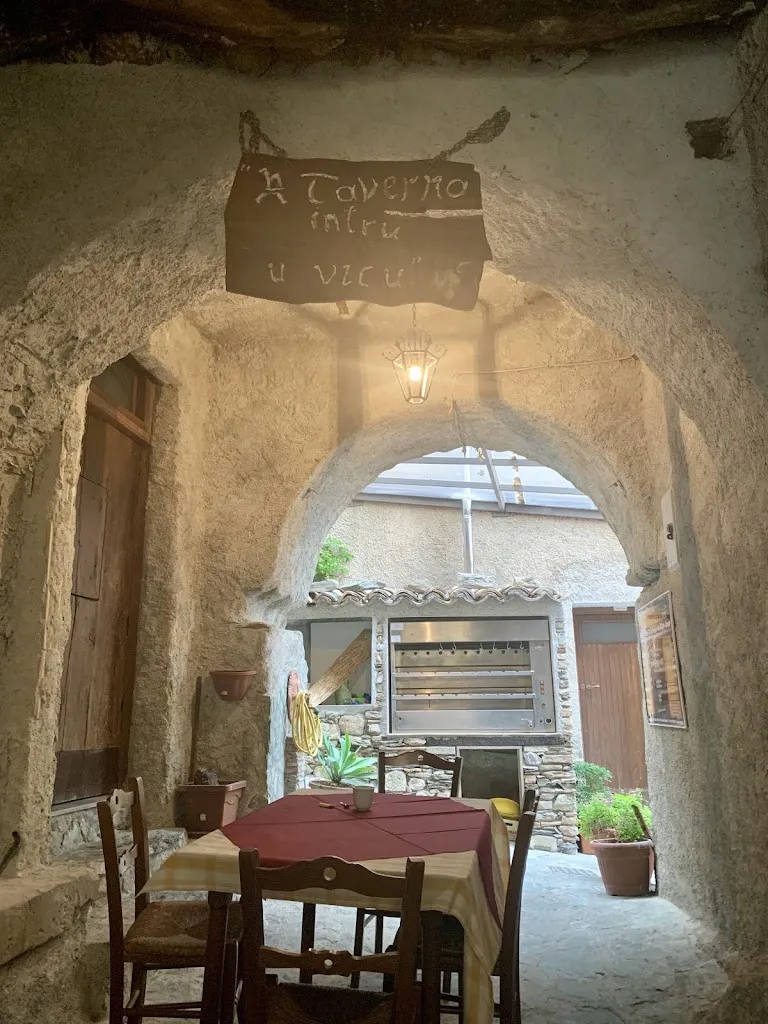 Jackie Ianni_A Taverna Intru u Vicu_Belmonte Calabro_review