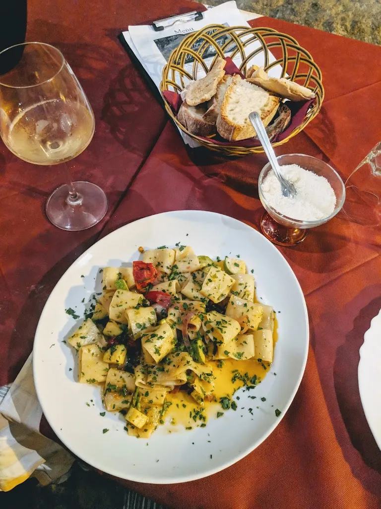 Cassie Castellaw Photography_A Taverna Intru u Vicu_Belmonte Calabro_review