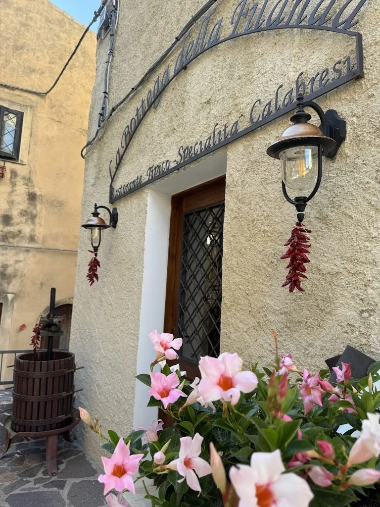 Helge Looft_La Bottega della Filanda_Belmonte Calabro_review