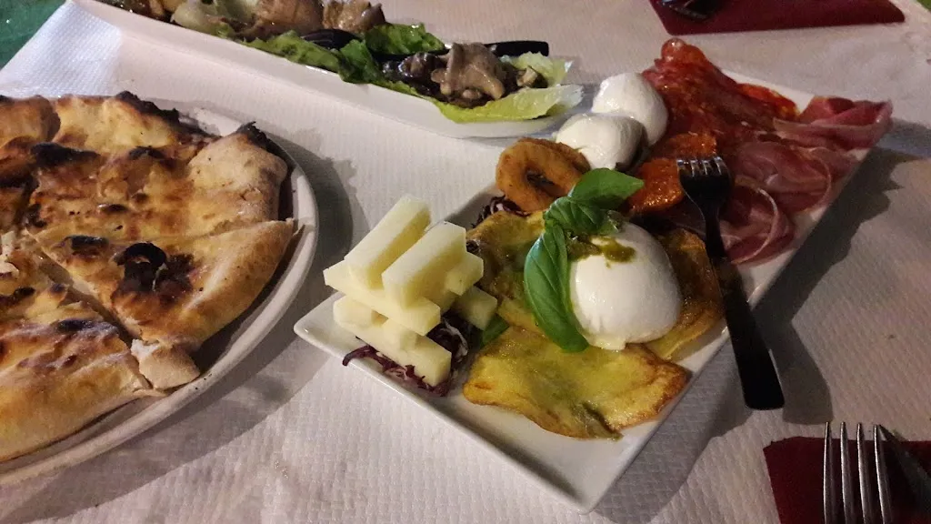 Habanero Ristorante-Pizzeria_Belvedere Spinello_slider_image_2