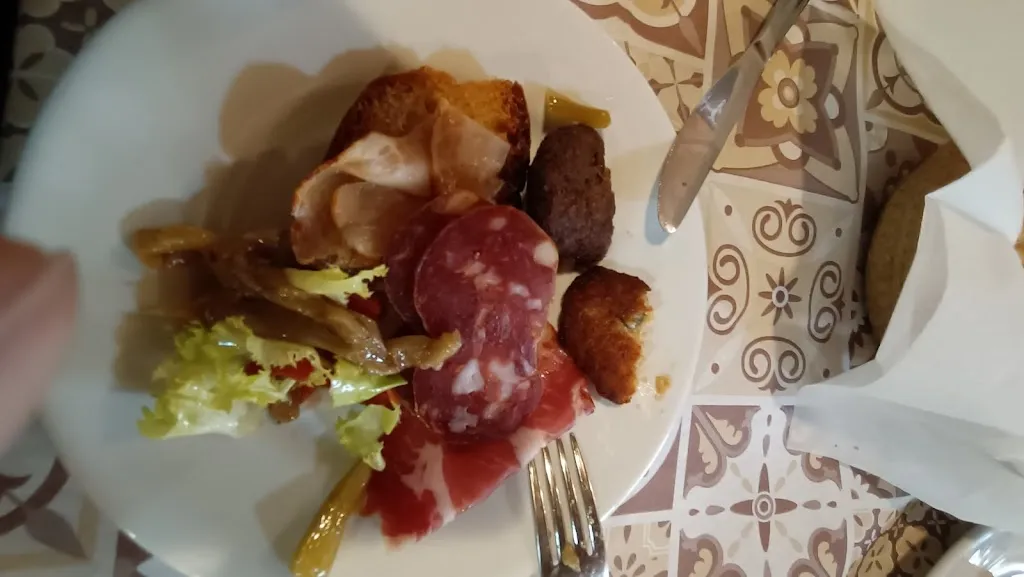 giuseppina “Gegia” sedda_La Vecchia Miniera_Bivongi_review