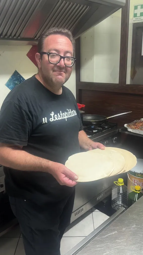 stefania cianfrocca_La Lestopitta Da Mimmo - Rosticceria_Bova_review