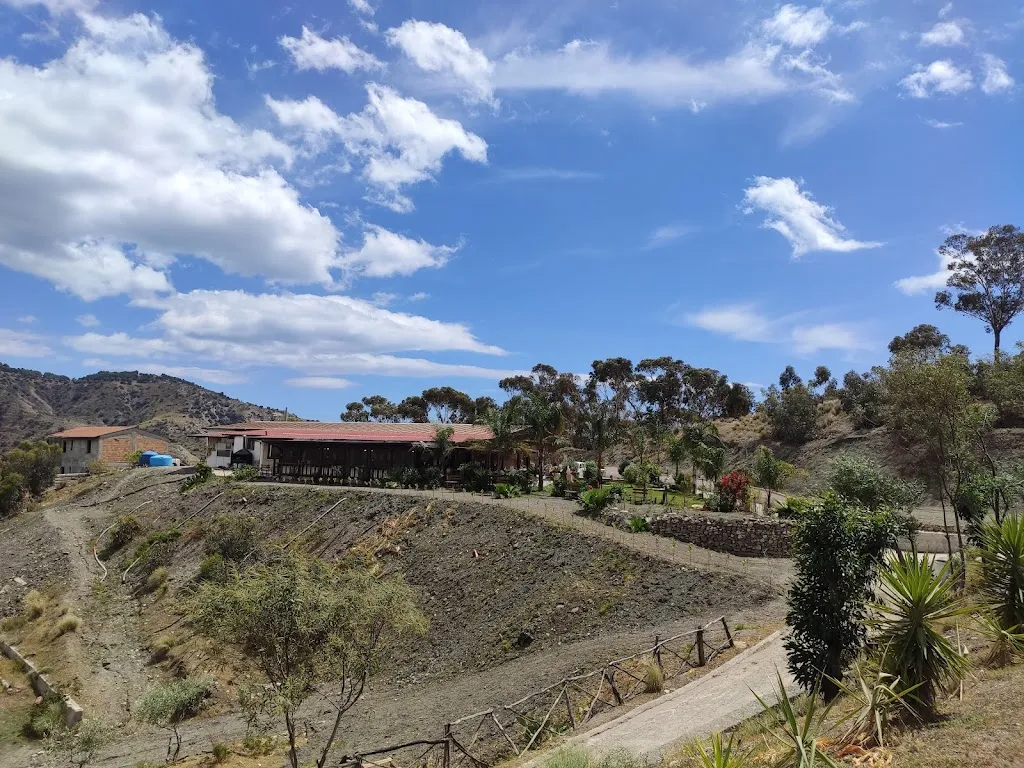 GiòGió_Scuderia Neri_Bova_review