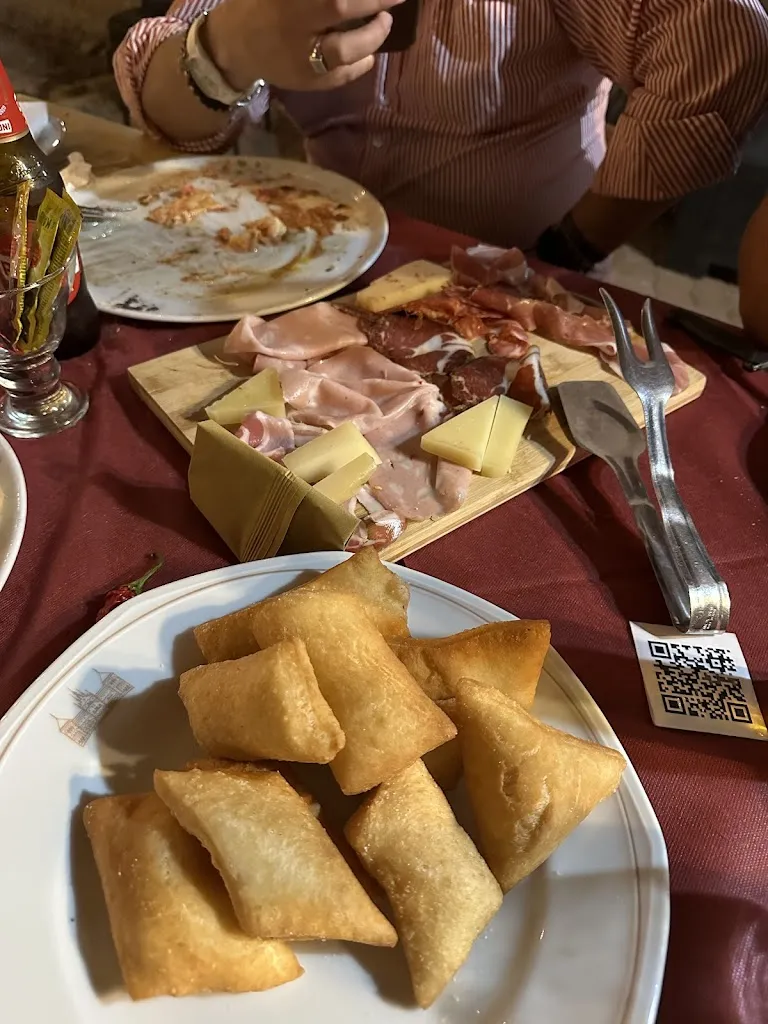 Eddy di Villa sul Mare B&b_La Spina Santa - Ristorante & Pizzeria_Bova_review