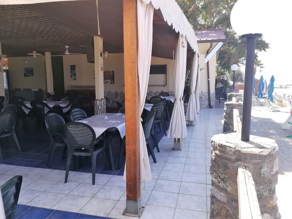 Il Bizzarro Beach Club_Belvedere Marittimo_slider_image_1