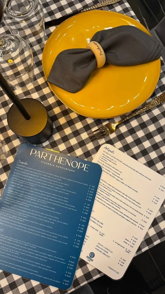 Menu_Parthenope - Ristorante e pizzeria napoletana_Belvedere Marittimo_image_4