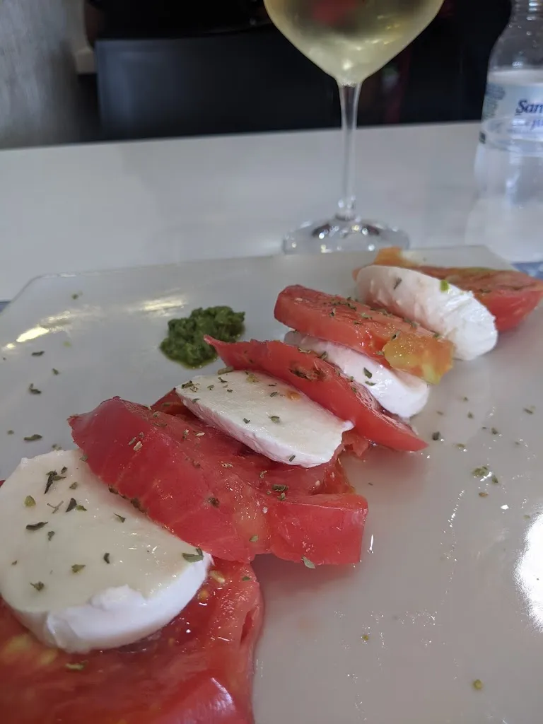 Weronika Rosowska_Dalu - Pizzetteria Bar Tavola Calda_Belvedere Marittimo_review