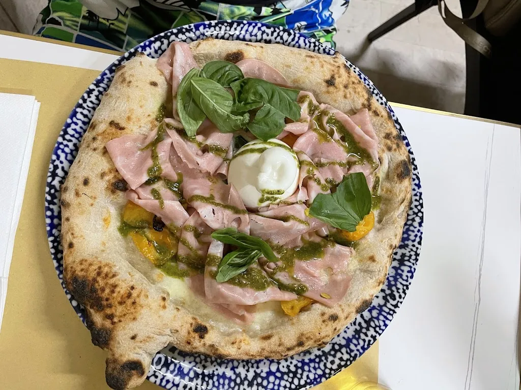 MARELUNA PIZZERIA & BAR restaurant in Belvedere Marittimo