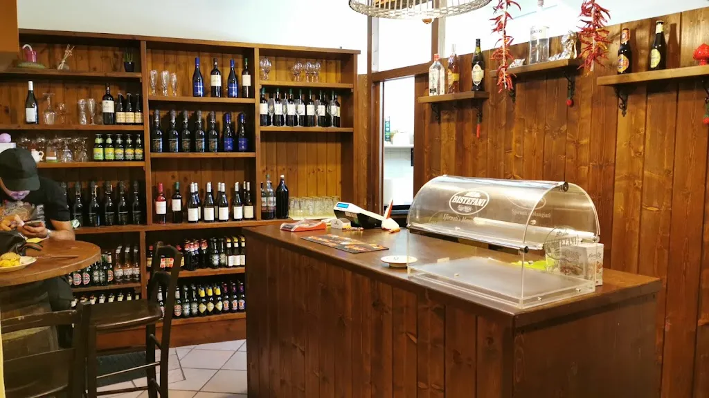 Al Vicolo Stretto restaurant in Belvedere Marittimo