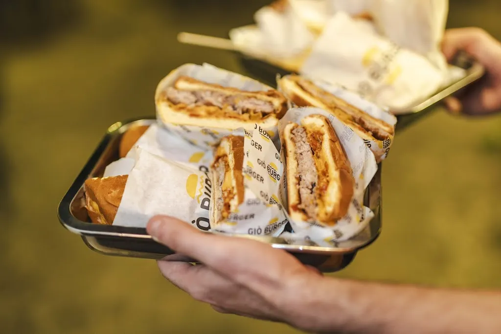 Giò Burger Belvedere_Belvedere Marittimo_slider_image_2