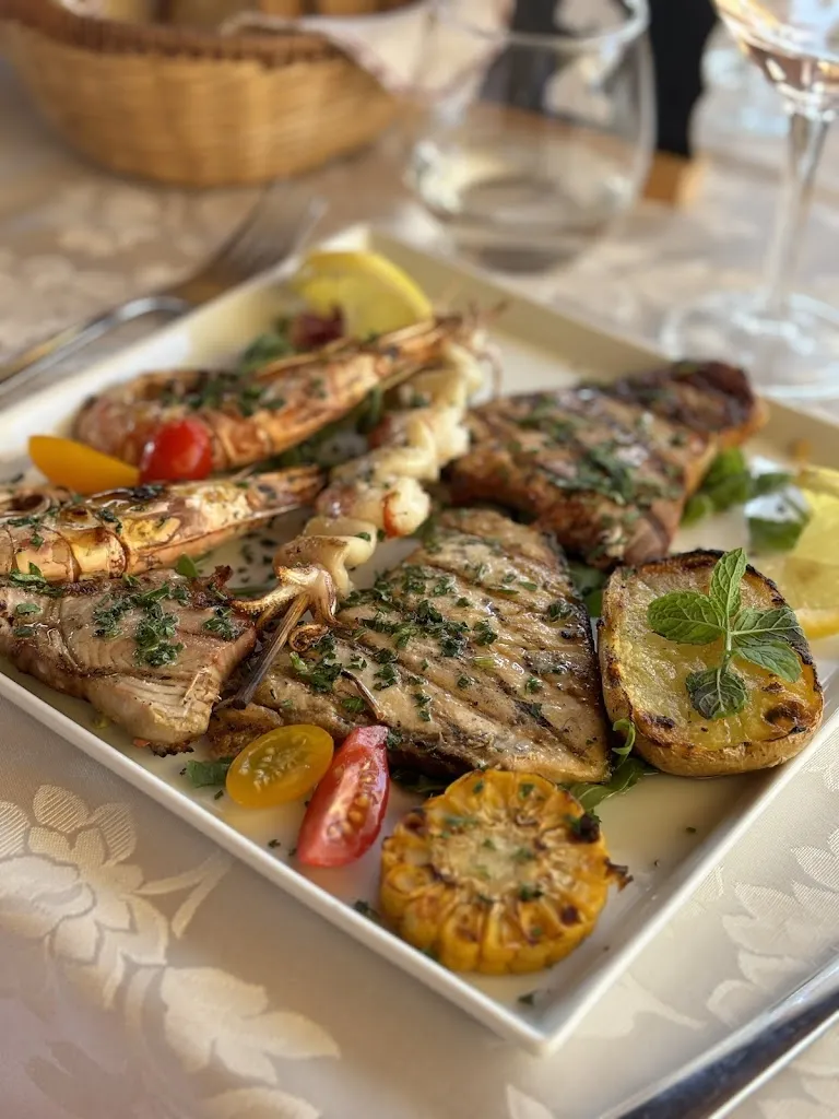 Dmytro Kalashnikov_La Pergola, Ristorante, pizzeria braceria_Belvedere Marittimo_review