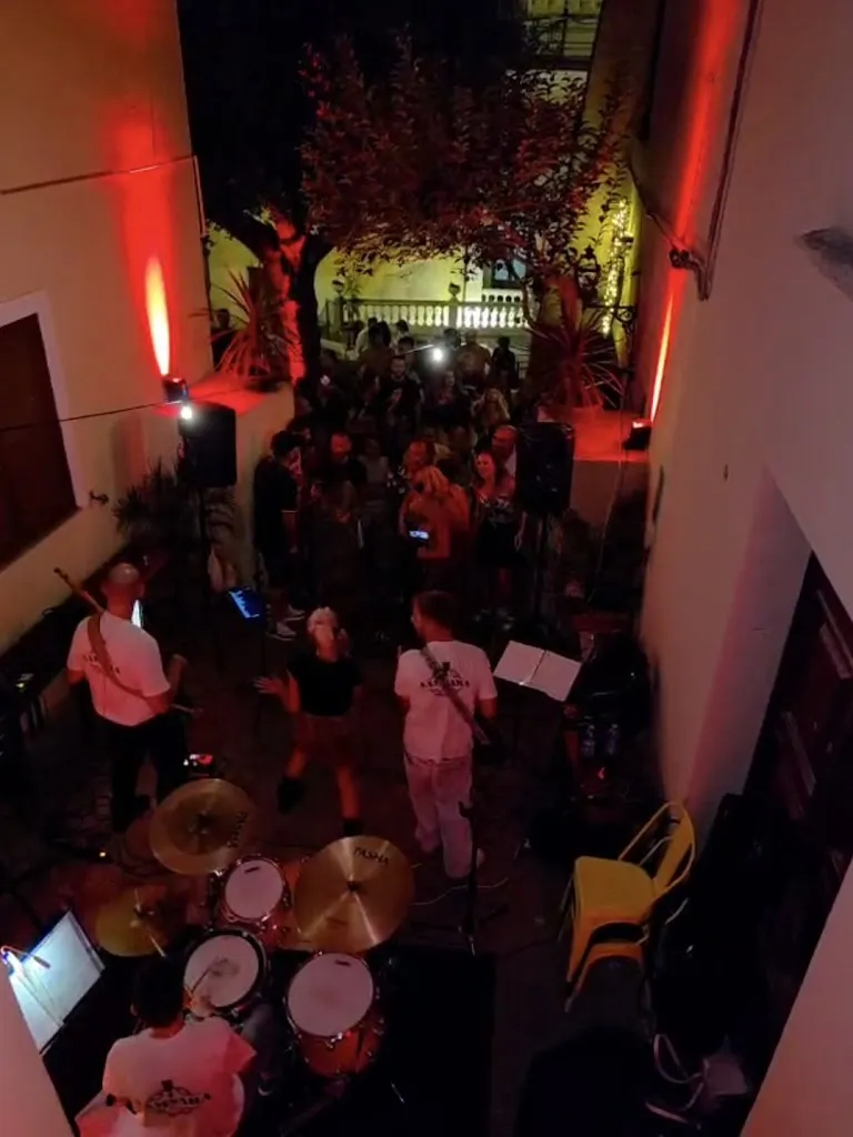 Maria Battimiello_Mo ci vò_Belvedere Marittimo_review