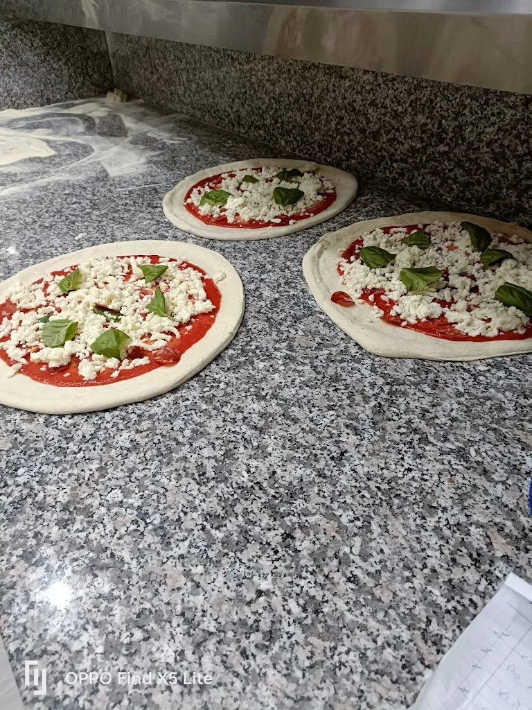 Menu_Pizzeria Pomodoro e Basilico_Belvedere Marittimo_image_2