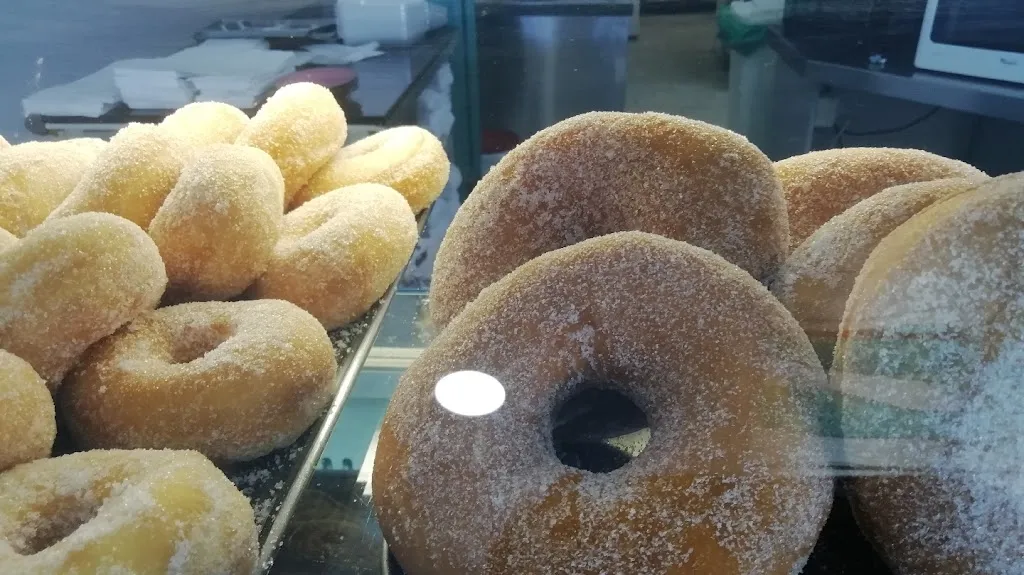 Il Delfino - Bar, Pasticceria e Grafferia restaurant in Belvedere Marittimo