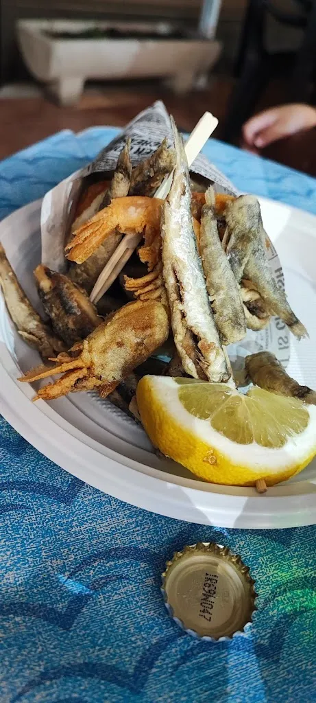 Friggitoria Cuopperia l’angolo del pesce_Belvedere Marittimo_slider_image_3