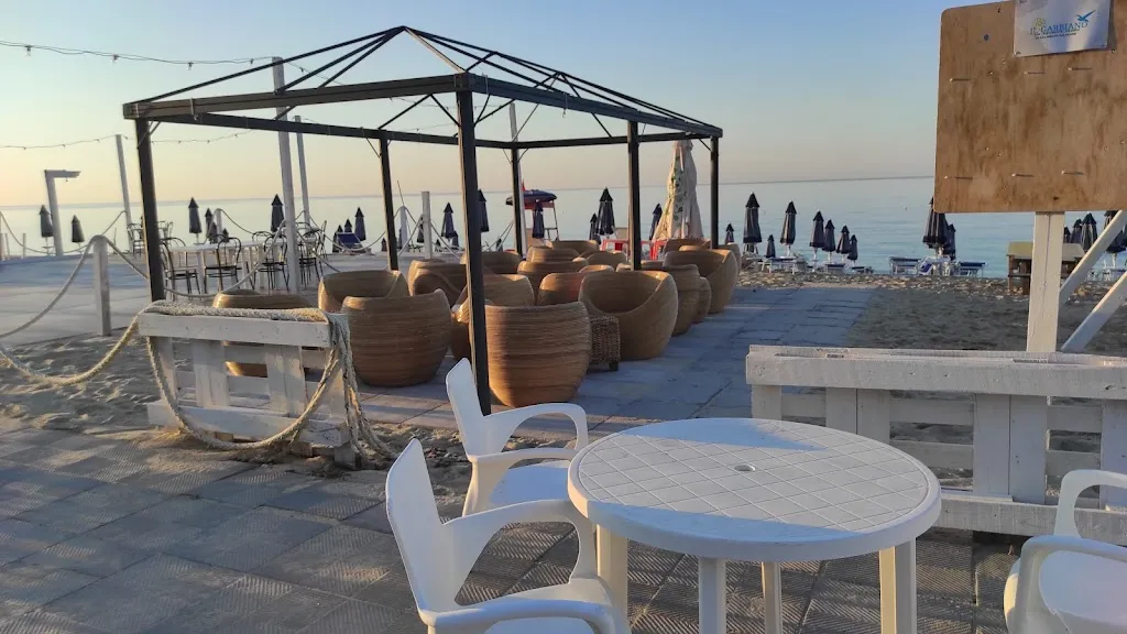 Charlie_IL Gabbiano stabilimento balneare - bar ristorante pizzeria_Botricello_recensione