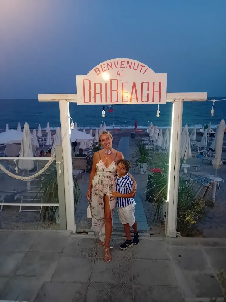 Stefania Rutigliano_BriBeach_Botricello_review