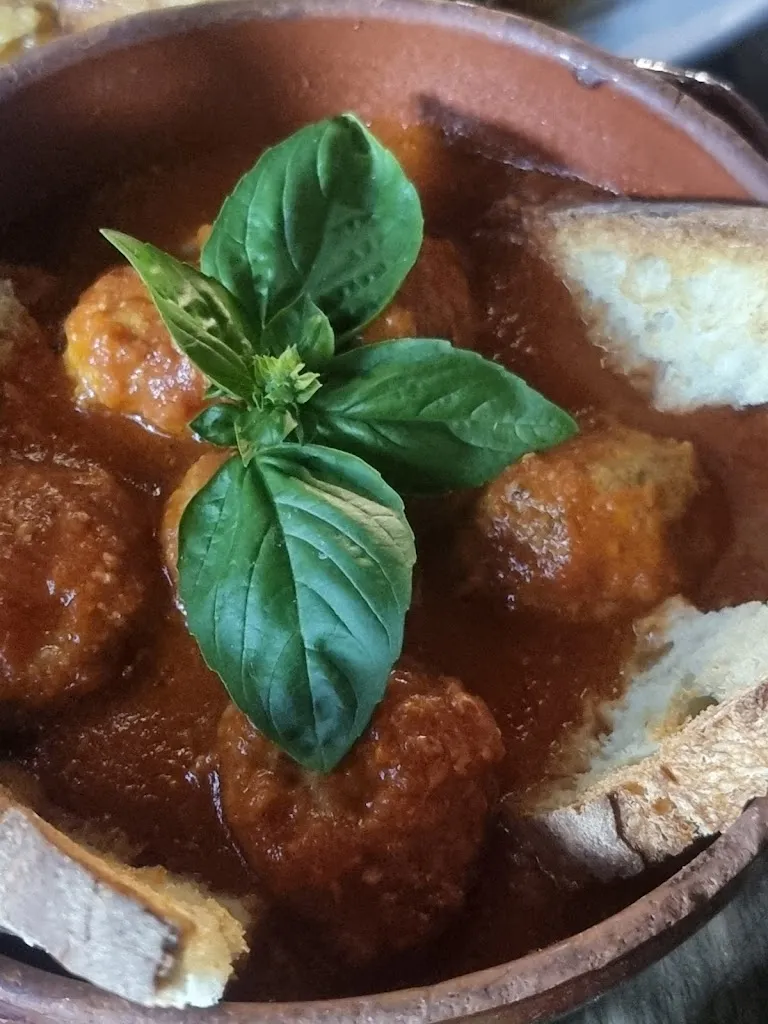 Caterina M_John Long_Botricello_review