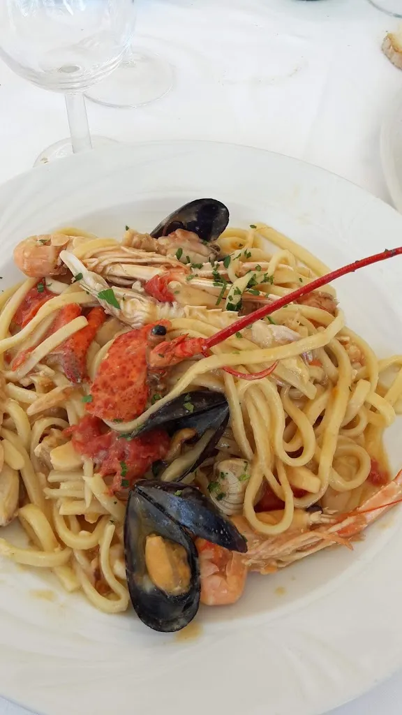 Soriana Martegiani Bruzzone_Fernando's Pesce_Cologna Spiaggia_review