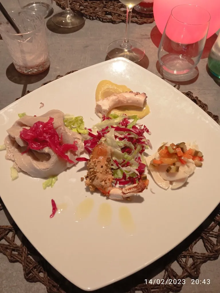 Menu_Light Life Beach_Botricello_image_5