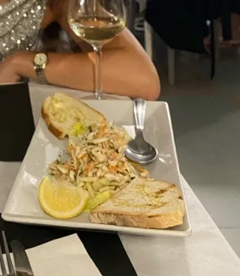 Chiara Castellitto_Ristorante Lo Squalo_Cologna Spiaggia_review