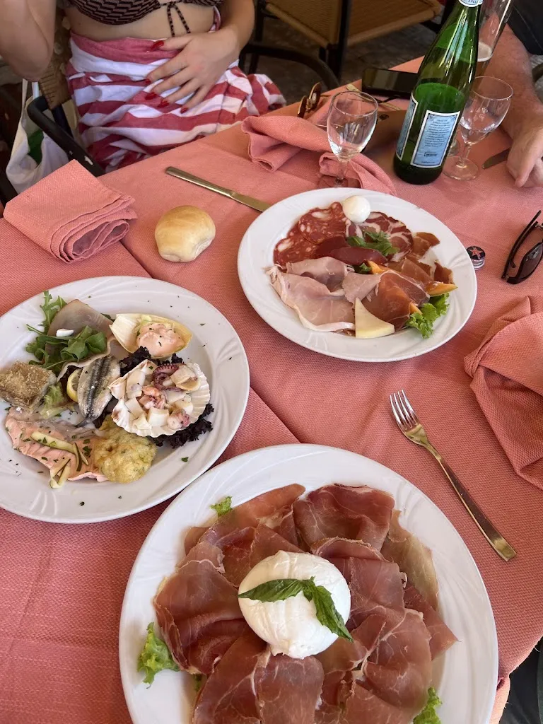 Luke Archer_Primo Fiore Café_Bovalino_review