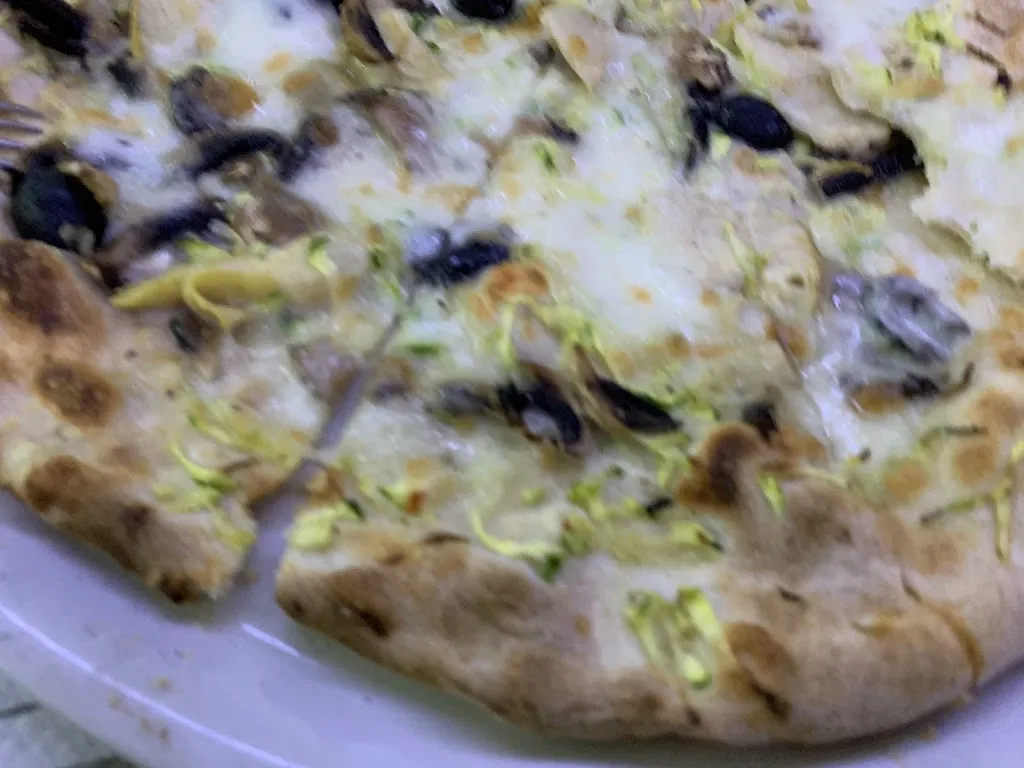 Uschi Krieft_Bar Pizzeria Aurora...forno a legna_Cologna Spiaggia_review