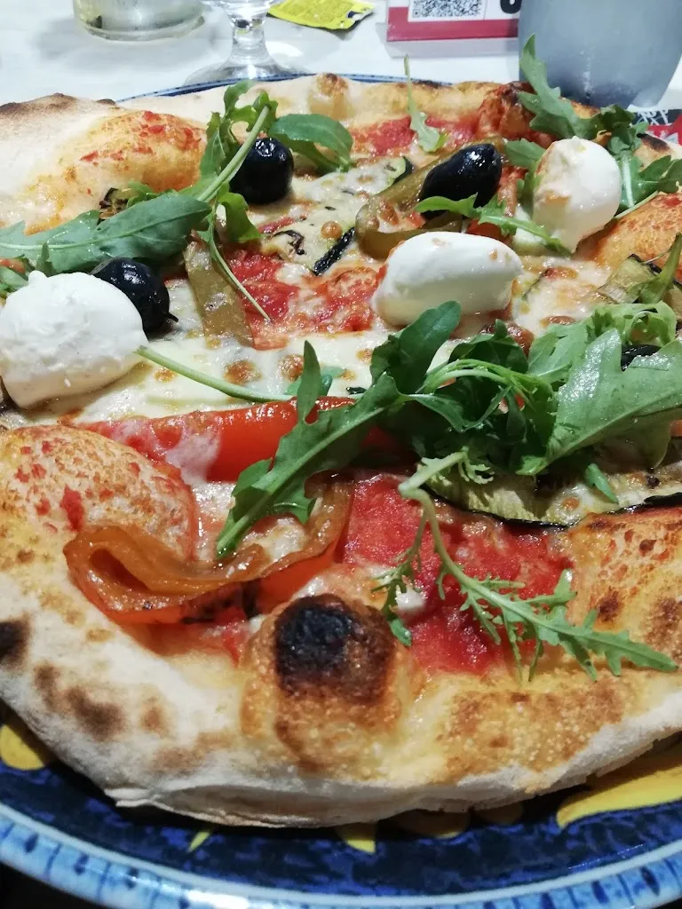 Miky . G_Pizza Gourmet la mia passione Antonio Fiorenza dal 2000_Bovalino_review