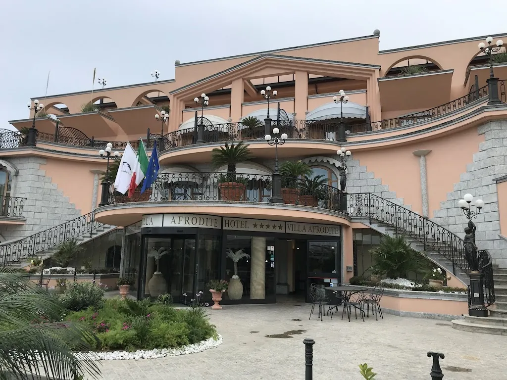 Markus Briggs_Afrodite Boutique Hotel_Bovalino_recensione