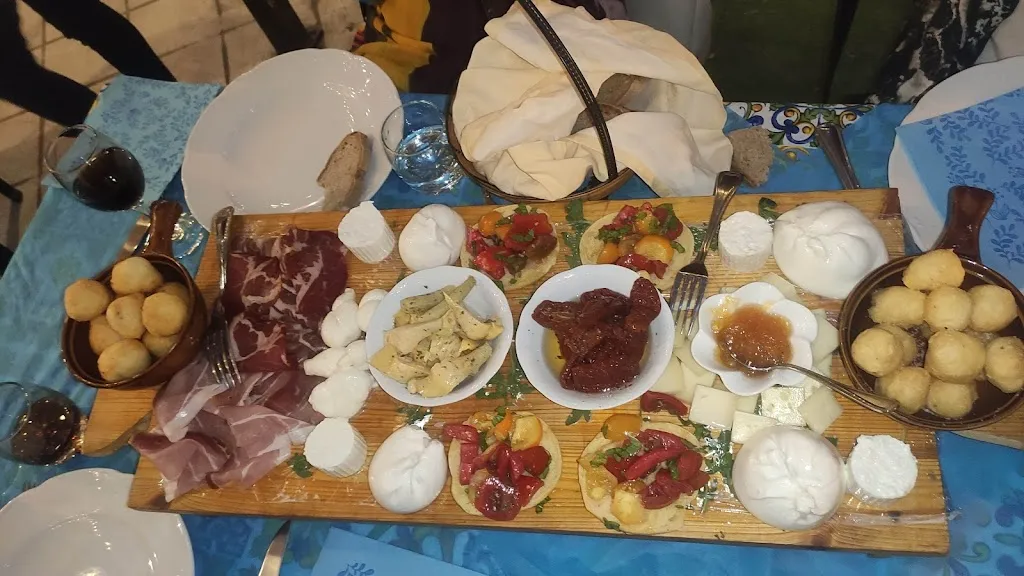 giantommaso luvarà_La Mia Hostaria_Bovalino_review