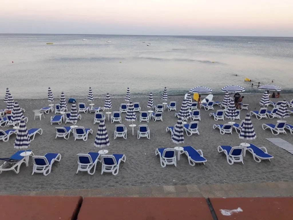 maurizio tropea_La Perla Azzurra_Bovalino_Bewertung