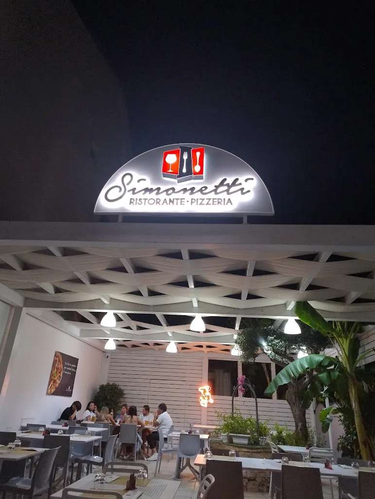 Ristorante Pizzeria Simonetti_Brancaleone-Marina_slider_image_3