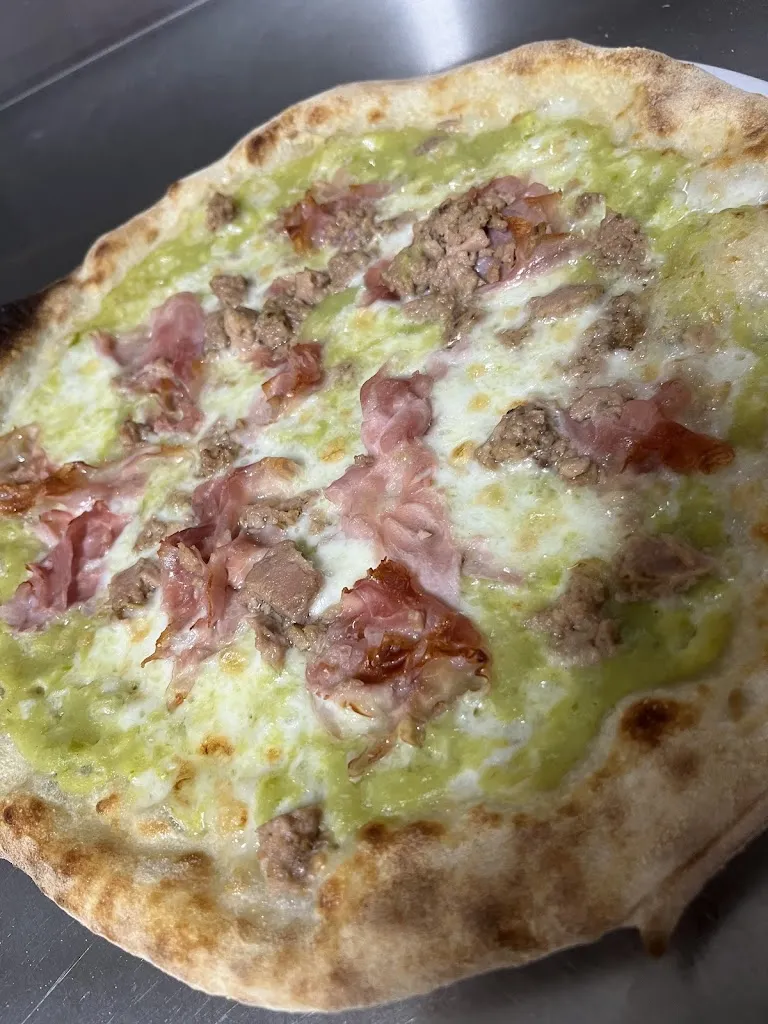 Ristorante Pizzeria L'incontro_Brancaleone-Marina_slider_image_3