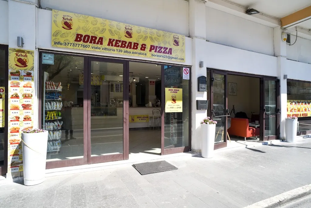 Bora kebab&Pizza restaurant in Alba Adriatica