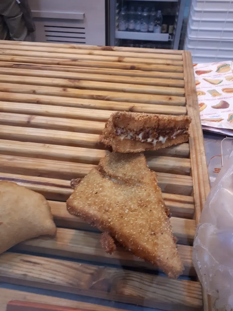 Paolo Cutolo_Pizza & Sfizi_Brancaleone-Marina_review