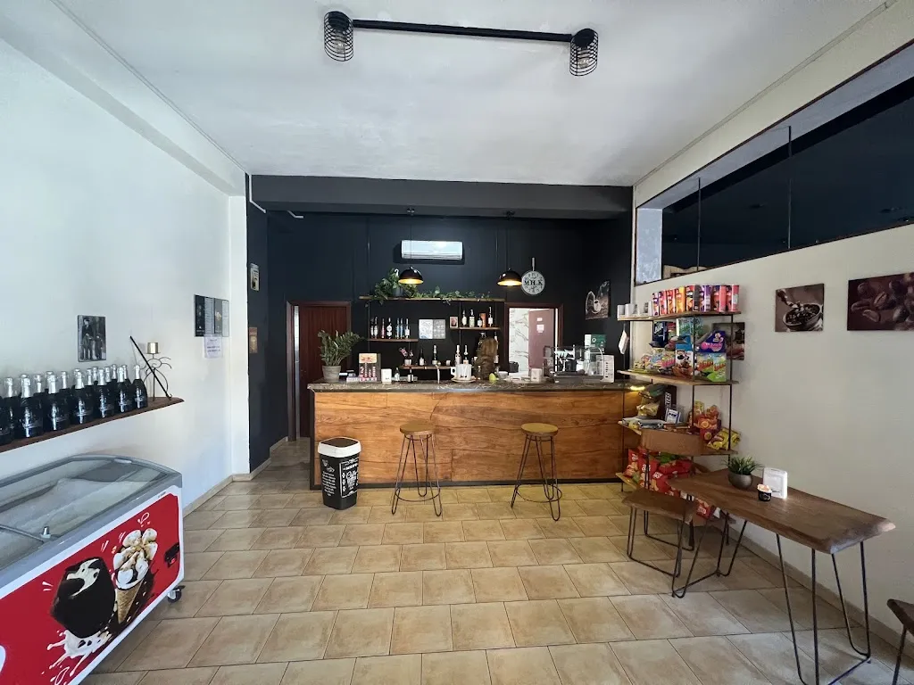 Golden Club restaurant in Brancaleone