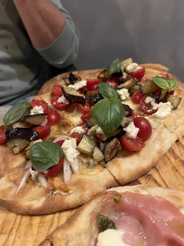 Golden Club_Brancaleone_slider_image_3