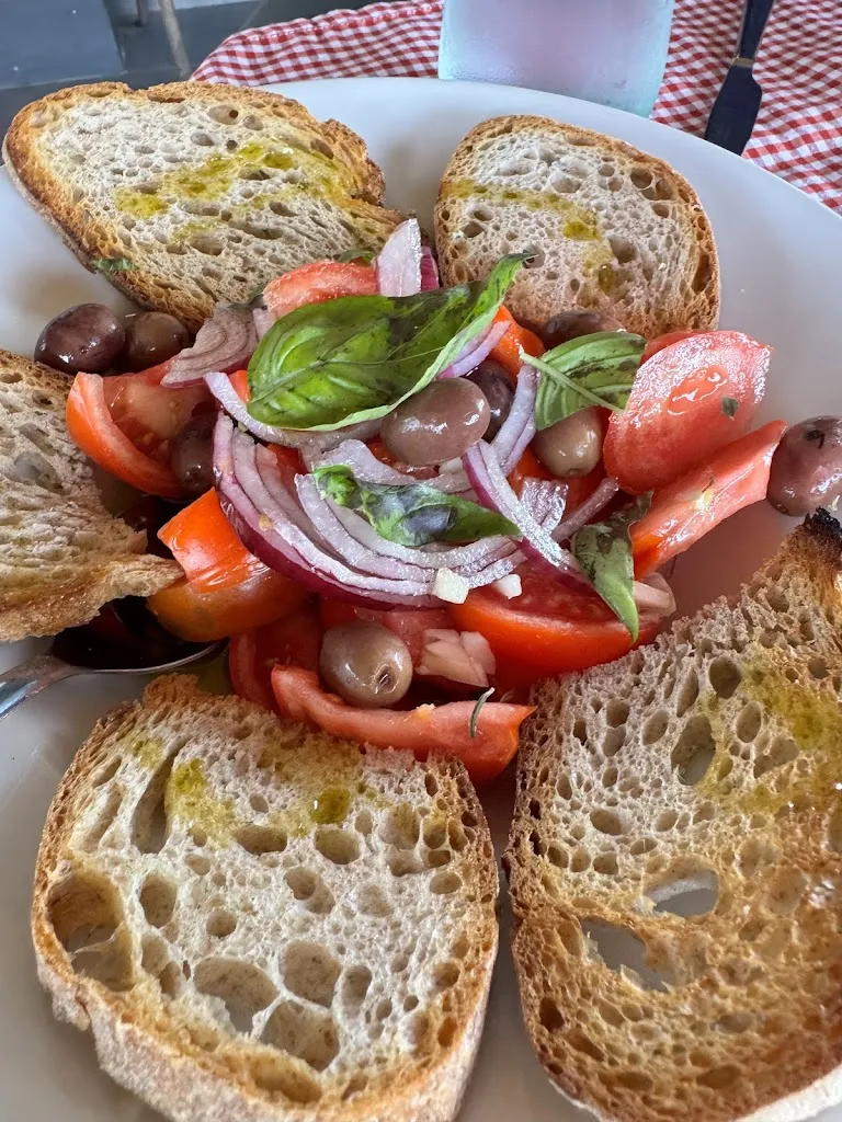 Aldo Bressi_Ristorante Vista Indaco_Brognaturo_review