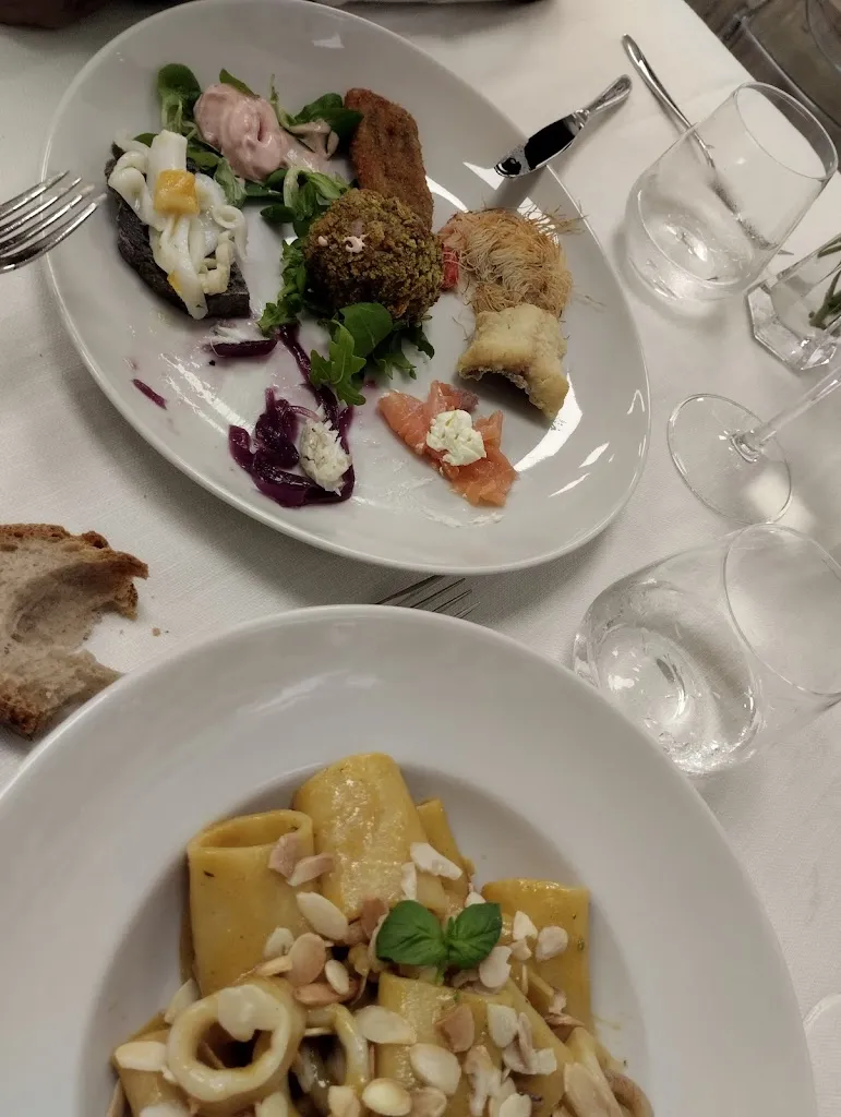 Menu_Ristorante Different di Sibio Antonella_Brognaturo_image_3